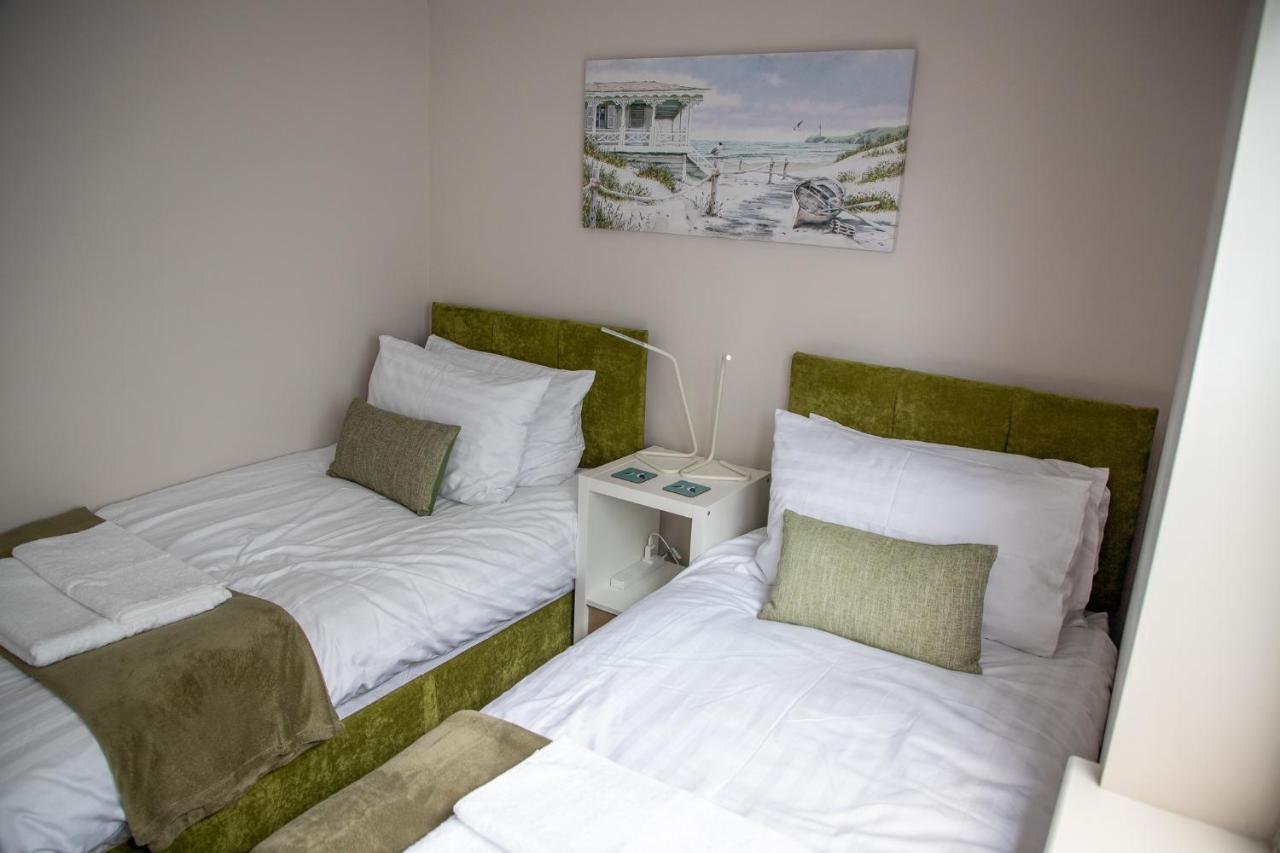 Wave Stays - Ground Floor Apartment - Outside Seating Area Cleveleys Zewnętrze zdjęcie