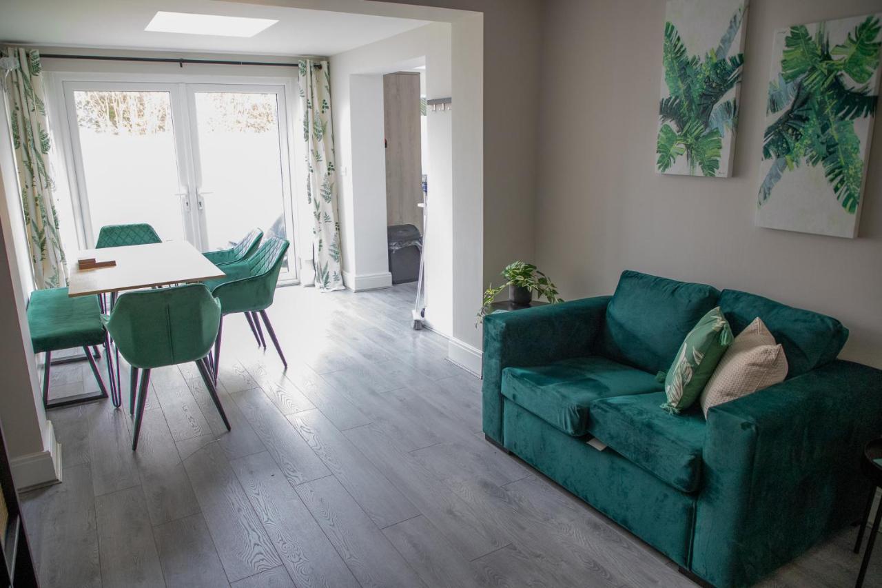 Wave Stays - Ground Floor Apartment - Outside Seating Area Cleveleys Zewnętrze zdjęcie