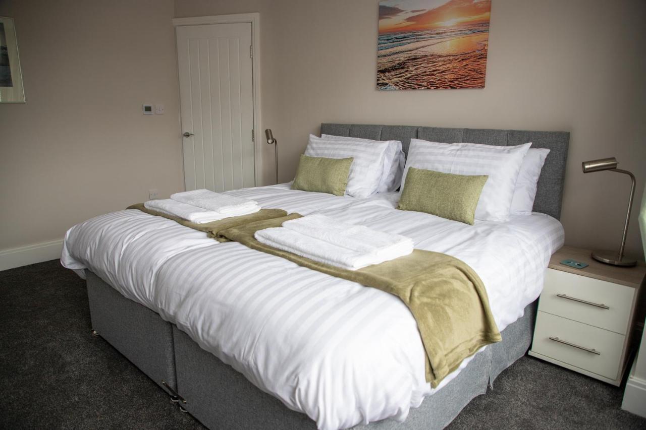 Wave Stays - Ground Floor Apartment - Outside Seating Area Cleveleys Zewnętrze zdjęcie